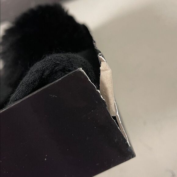 KARL LAGERFELD PARIS Disco Choupette Faux-Fur Pom-Pom Beanie & Scarf Gift Set main image 4